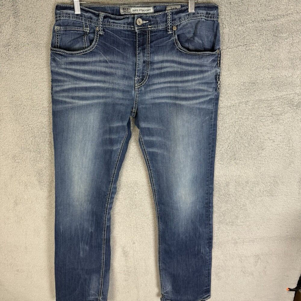 BKE Jeans Mens 30x30 Jake Straight Light Blue Buckle Stretch Denim Pants